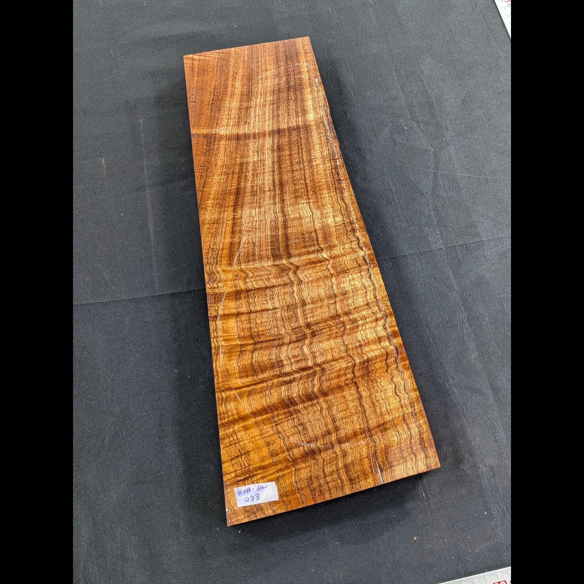 HAWAIIコア木製ビンテージ器(希少素材) Antique Royal Hawaiian Koa Wood Bowl Early 20th C | 1496737
